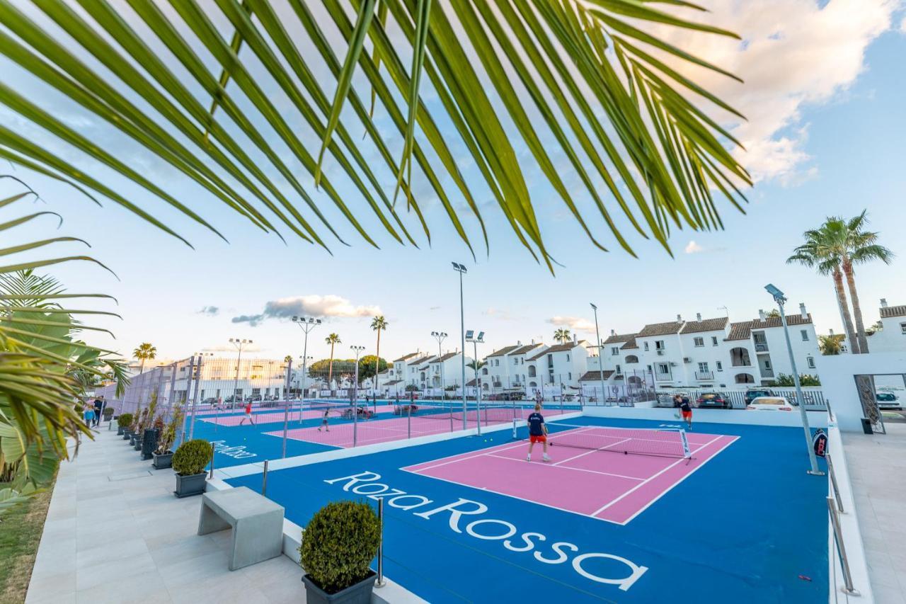 Residencia Deportiva Rozarossa Hotel Estepona Luaran gambar