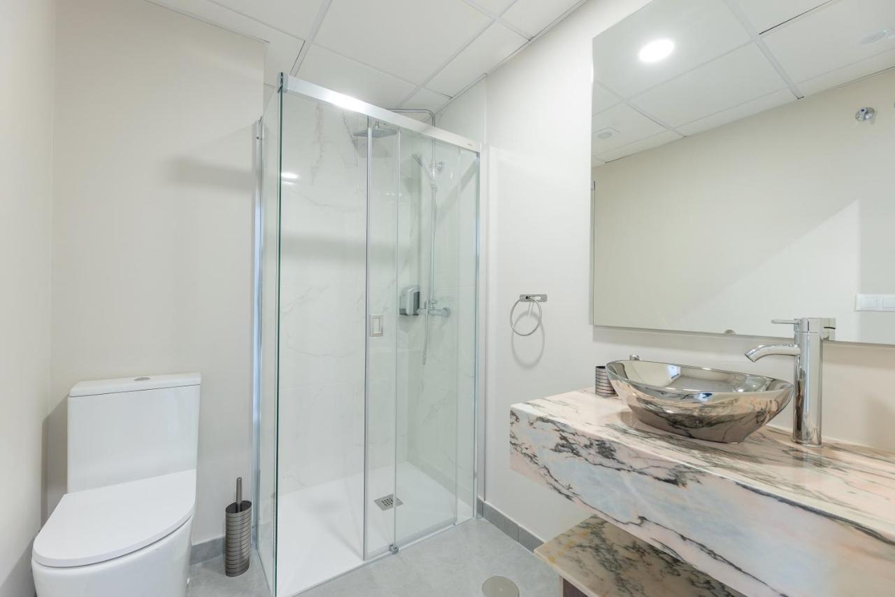 Residencia Deportiva Rozarossa Hotel Estepona Luaran gambar