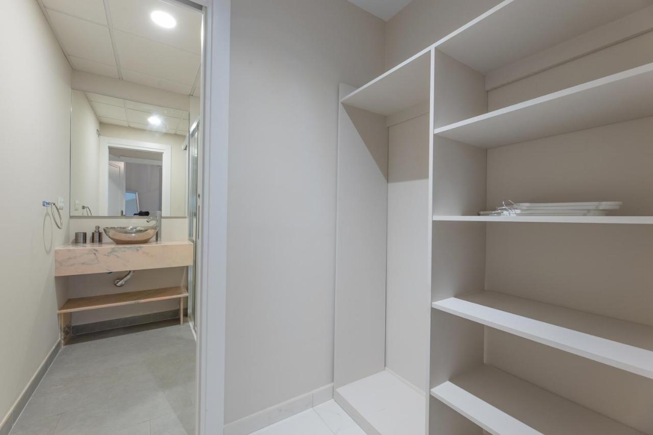 Residencia Deportiva Rozarossa Hotel Estepona Luaran gambar