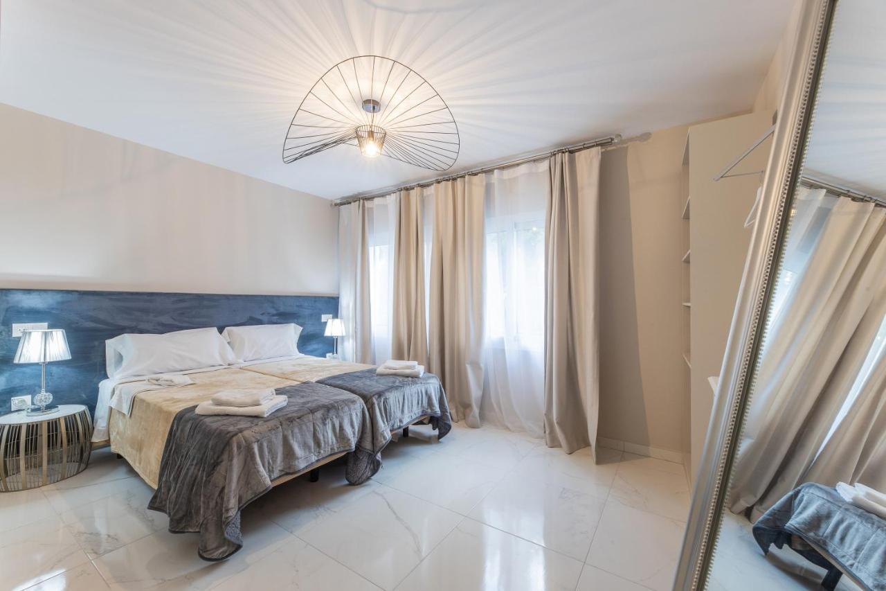 Residencia Deportiva Rozarossa Hotel Estepona Luaran gambar