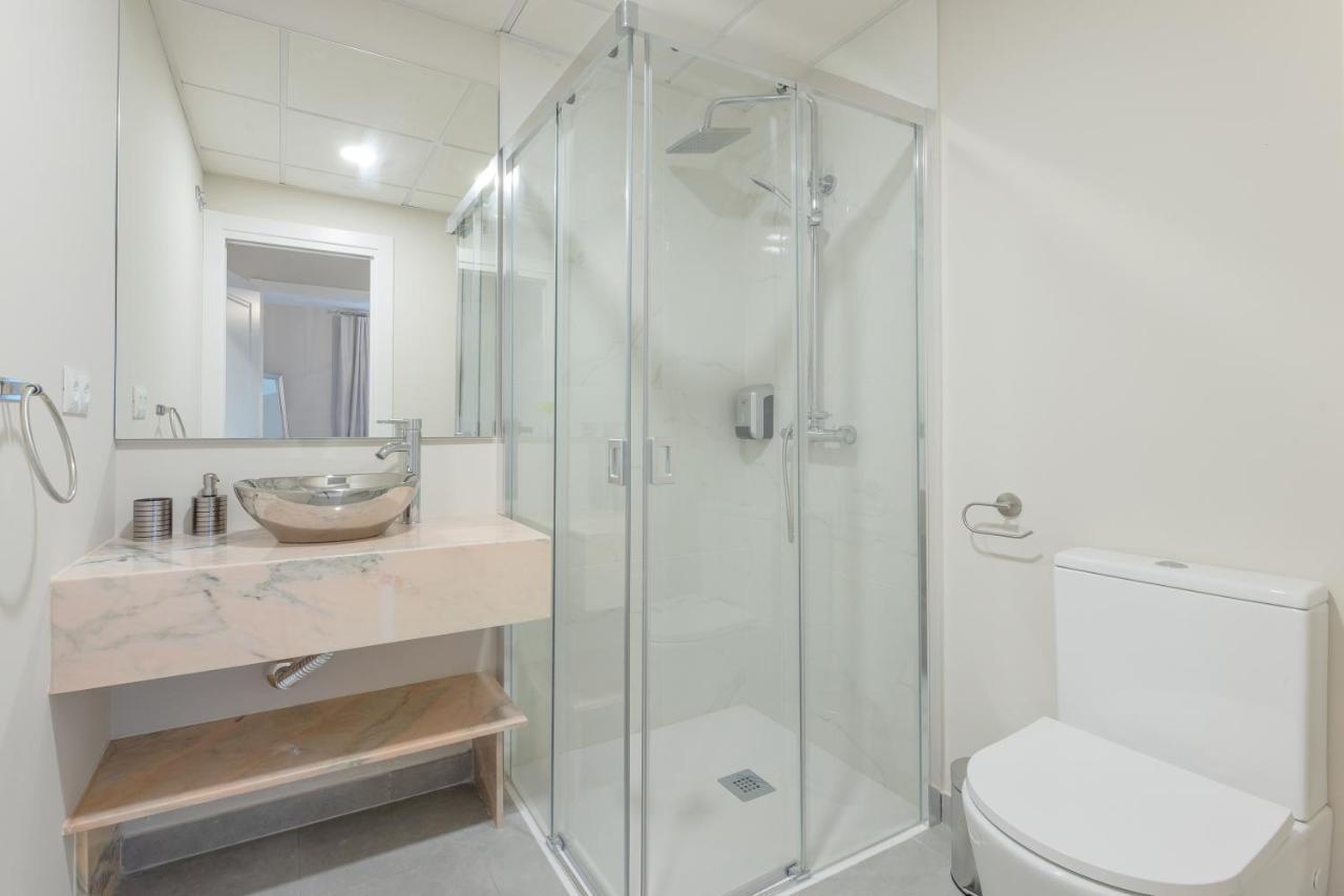 Residencia Deportiva Rozarossa Hotel Estepona Luaran gambar