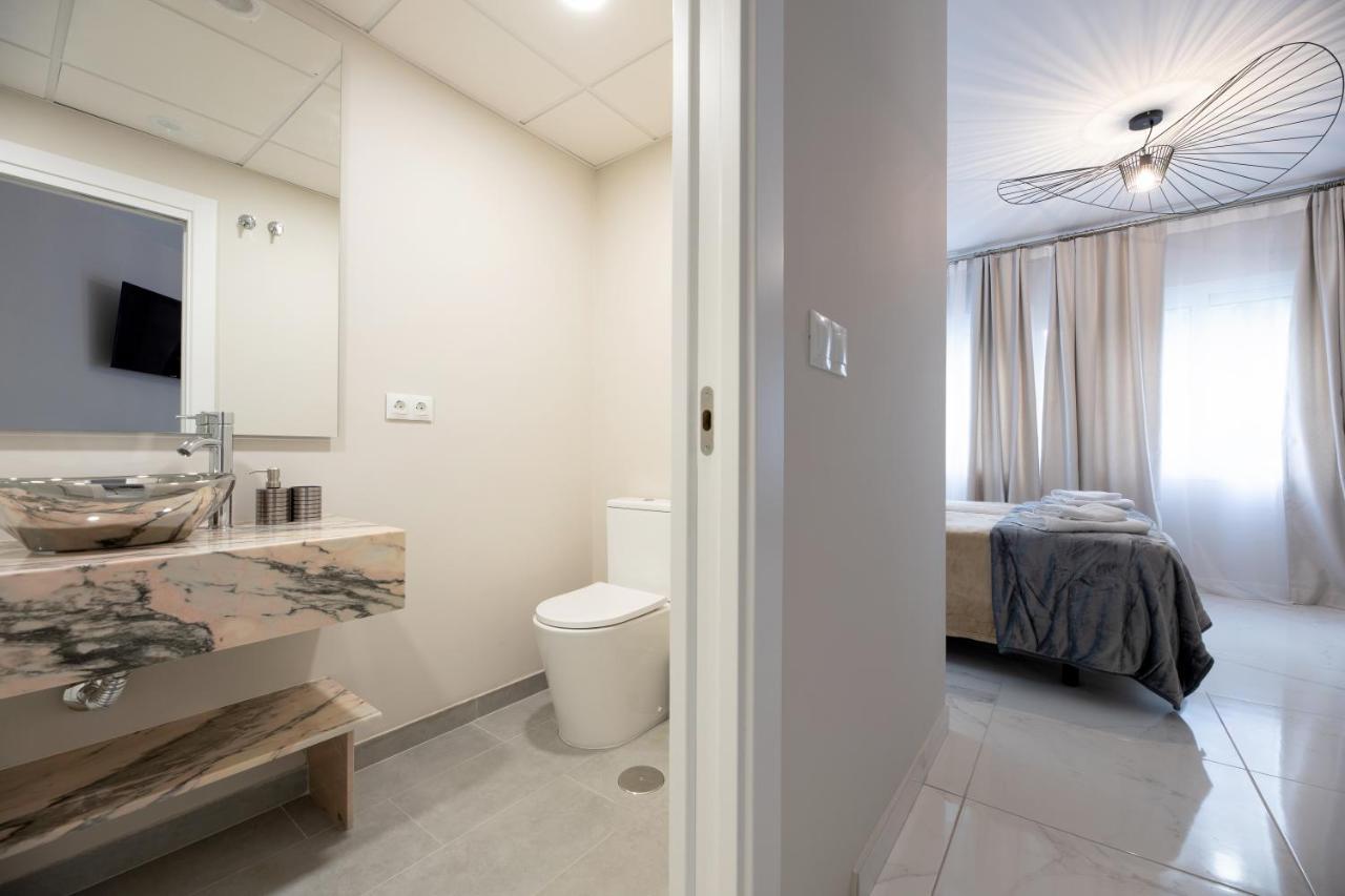 Residencia Deportiva Rozarossa Hotel Estepona Luaran gambar